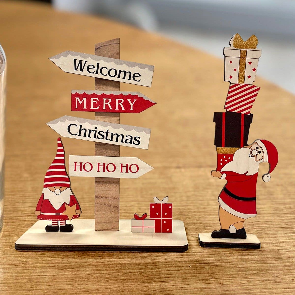 Wooden Christmas Table Decor