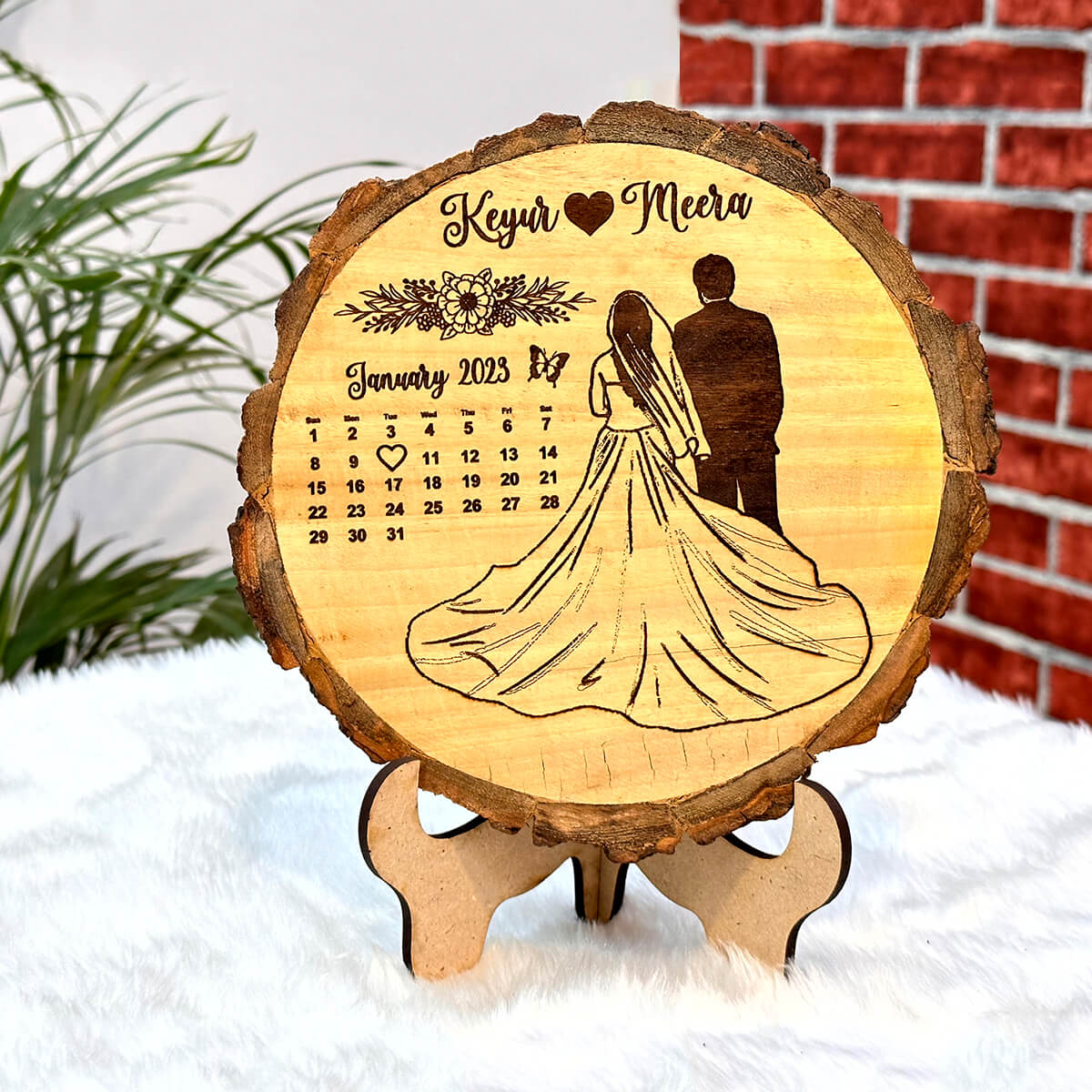 “Save The Date” Slice Wooden Frame