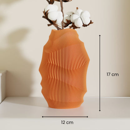 LineaLoop Decorative Vase