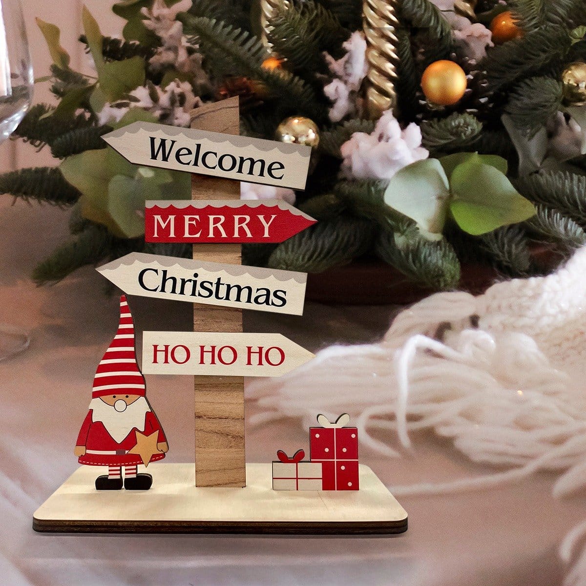 Wooden Christmas Table Decor
