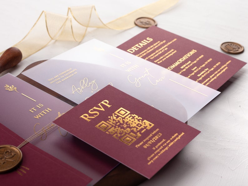 Gold Foil Acrylic Wedding Invitations with Folded Envelope,