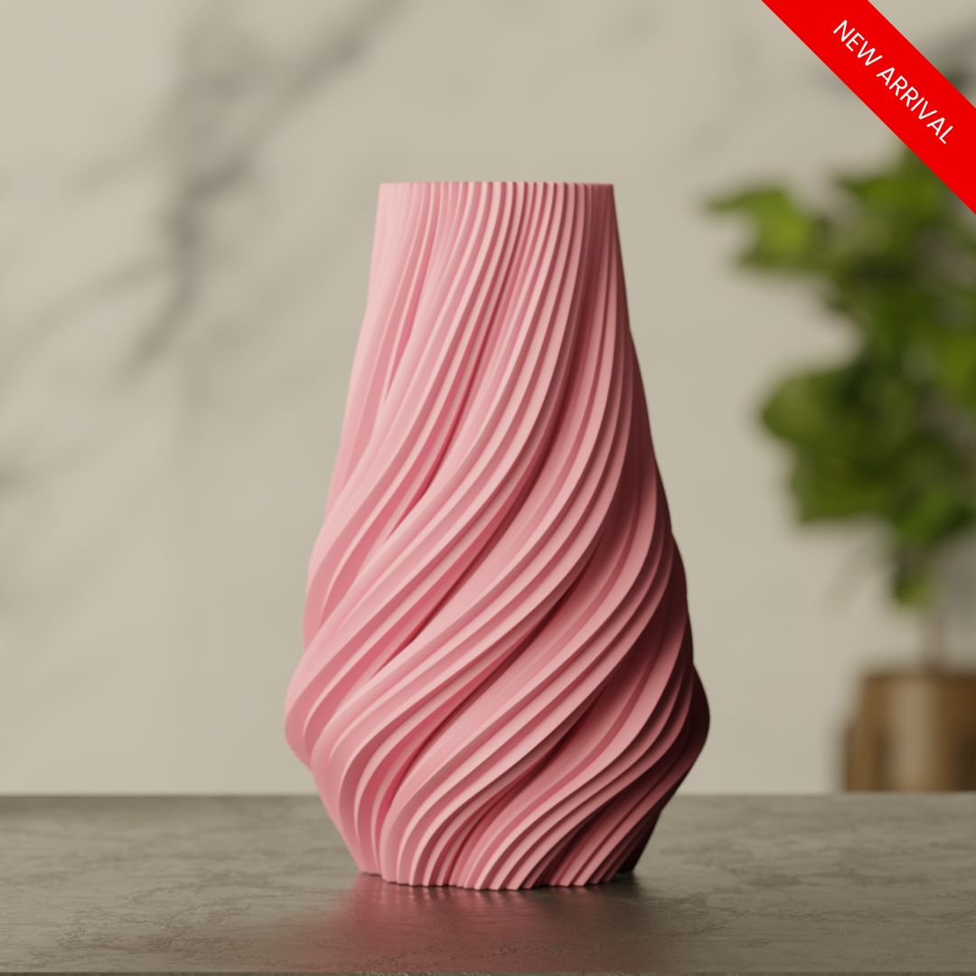 Creamelle Vase