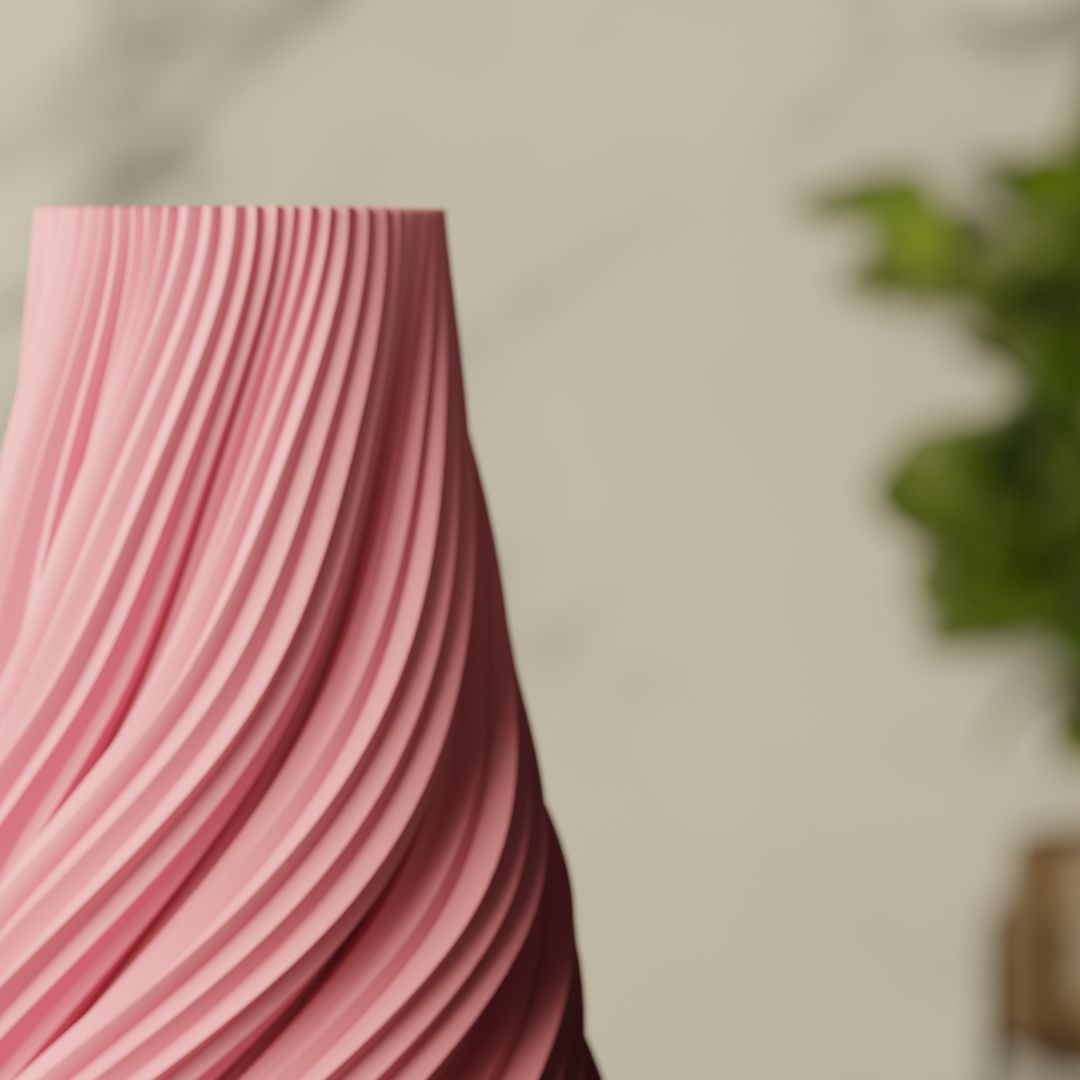 Creamelle Vase